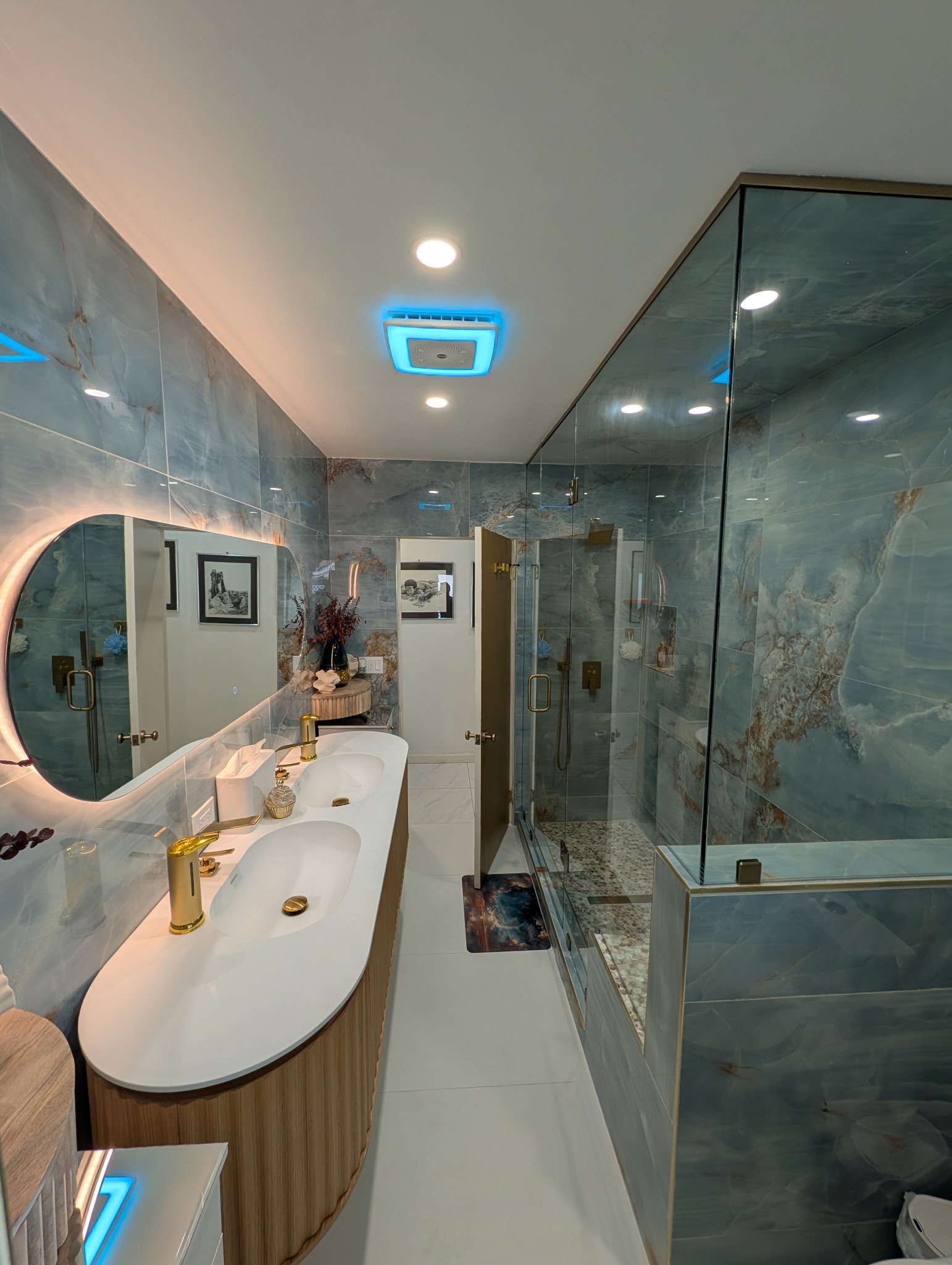 Los Angeles bathroom after the 3-B'z Painting Co remodel